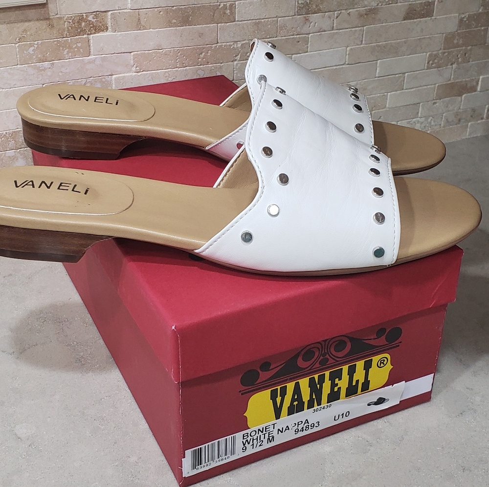 Vaneli white leather sandals with studs